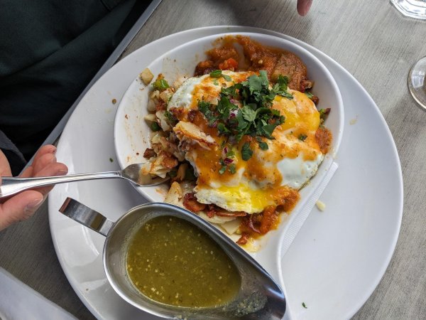 Broken Yolk Cafe