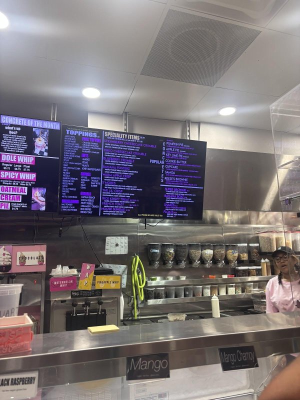 CJ's Italian Ice & Custard