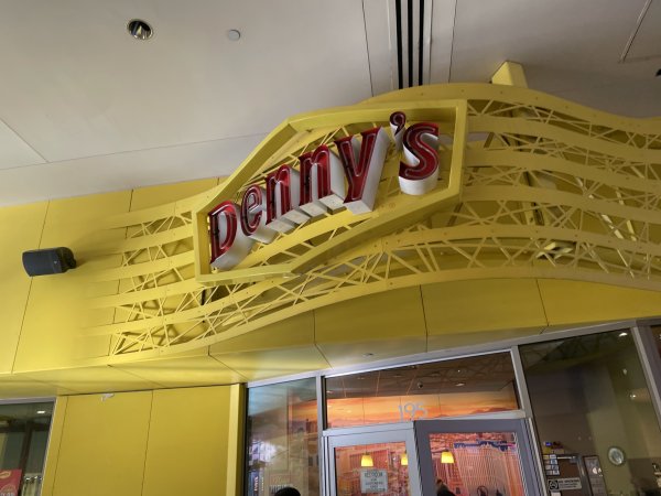 Denny's Restaurant