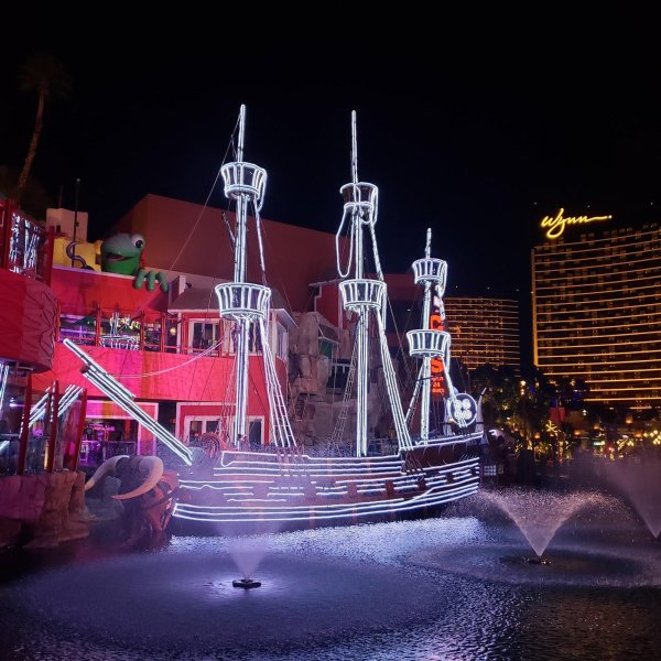 Fly LINQ Zipline