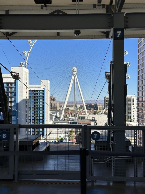 Fly LINQ Zipline