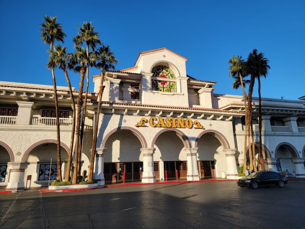 Gold Coast Hotel and Casino