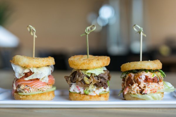 Jjanga Sushi & Oyster Bar