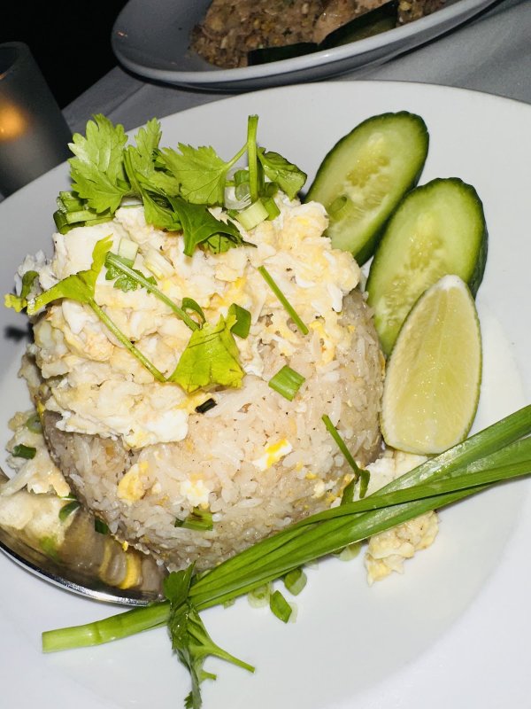 Krung Siam Thai Restaurant & Bar