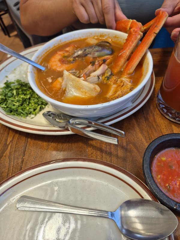 La Mojarra Loca Grill
