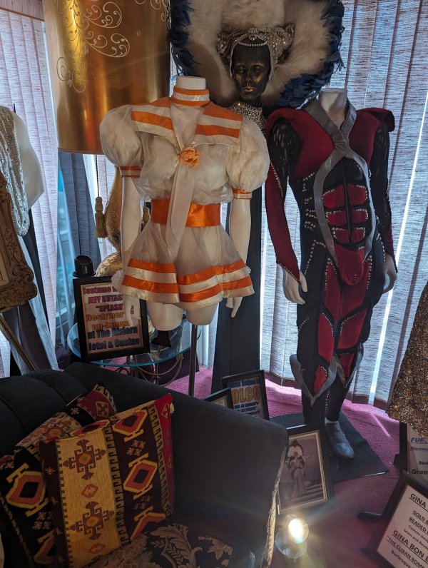 Las Vegas Showgirl Museum