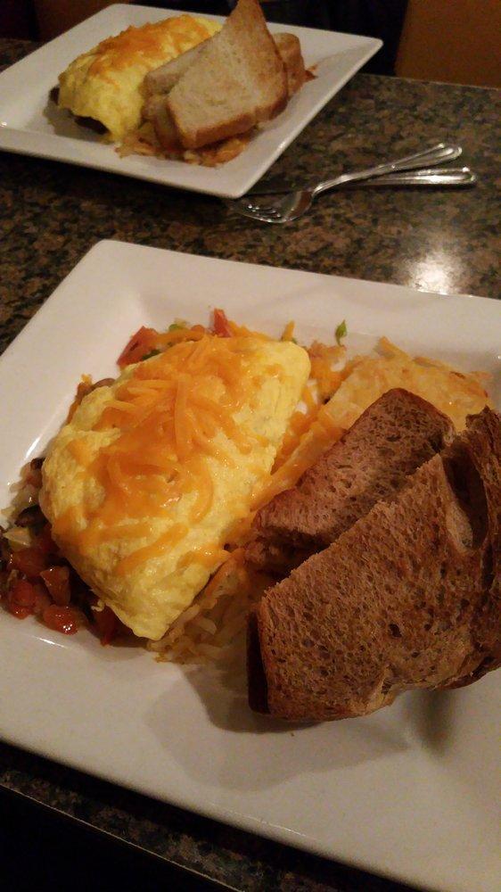 Marilyn's Cafe