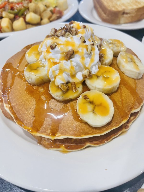 Mr. Mamas Breakfast And Lunch