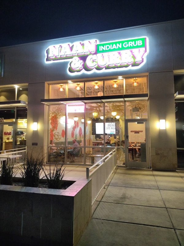 Naan & Curry - Indian Food (The Strip)