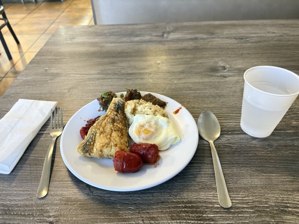 Nanay Gloria's Filipino Restaurant