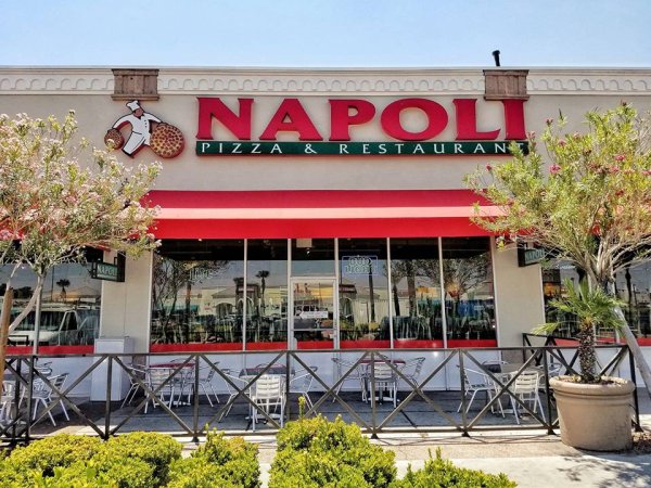 Napoli Pizza (Sahara/Decatur)