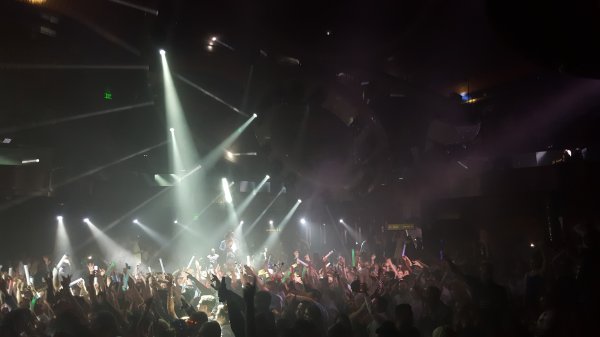 OMNIA