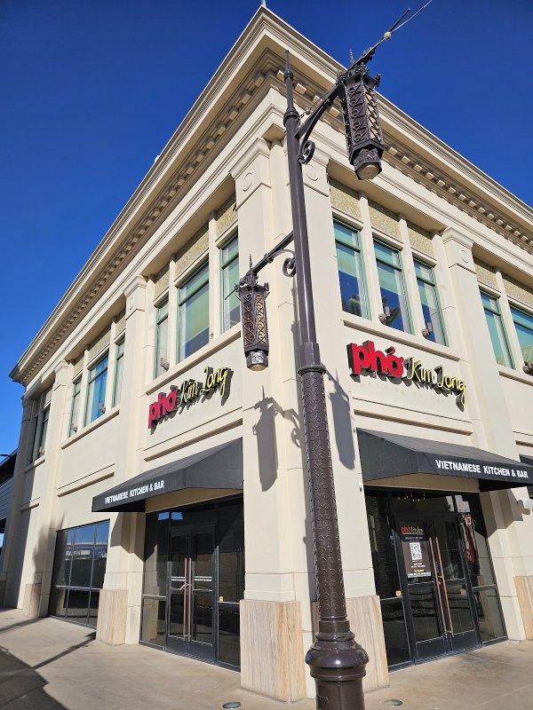 Pho Kim Long at Town Square - Vietnamese Kitchen & Bar