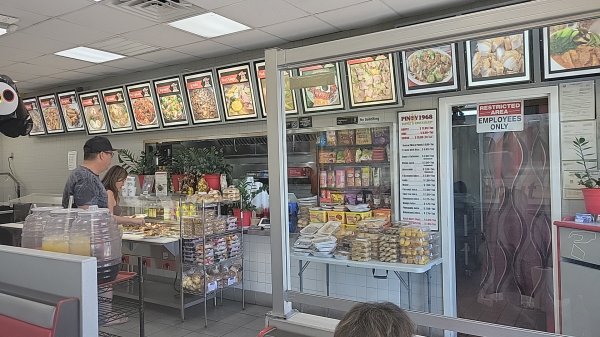 Pinoy 1968 Restaurant & Buffet