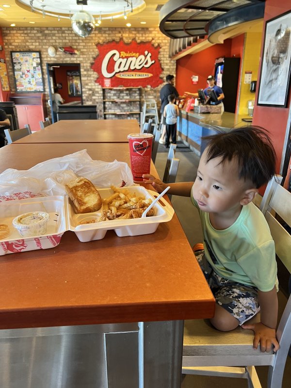 Raising Cane's Chicken Fingers