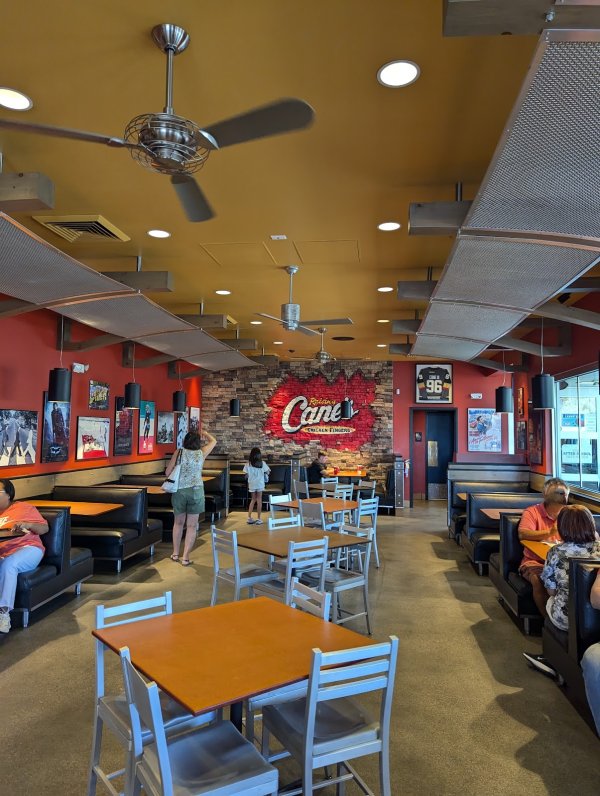 Raising Cane's Chicken Fingers