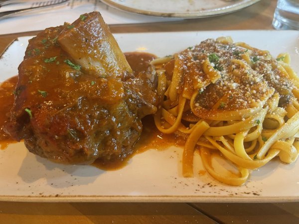 Roma Restaurant & Deli