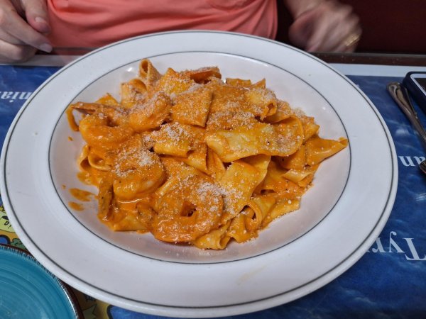 Roma Restaurant & Deli