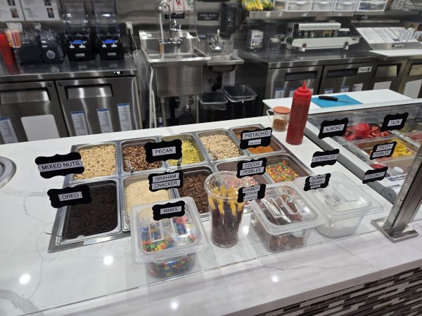 The Paleta Bar Shanghai Plaza