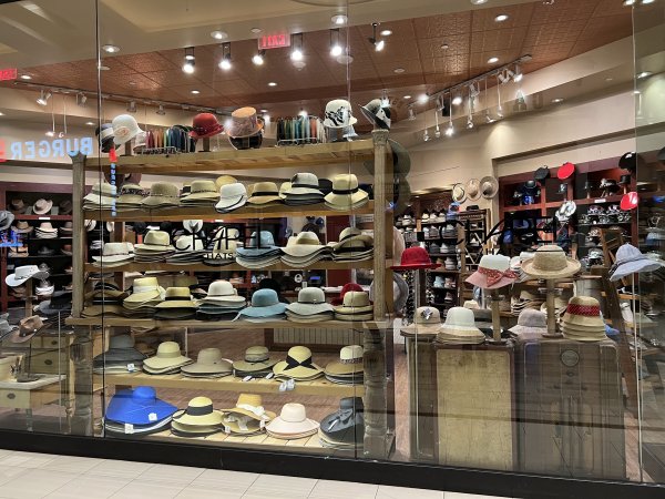 The Shoppes At Mandalay Place