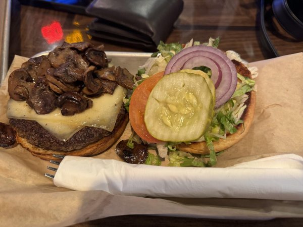 Victory Burger & Wings Co.