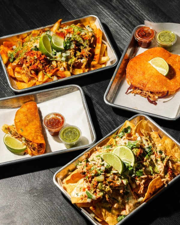 Vitos Tacos