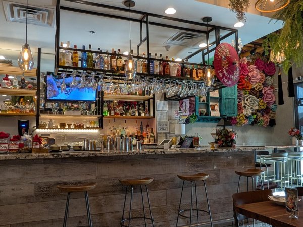Weera Thai Kitchen - China Town