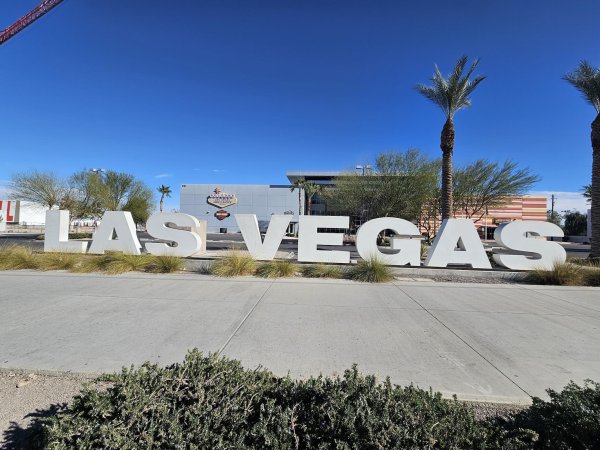 Welcome to Fabulous Las Vegas Sign