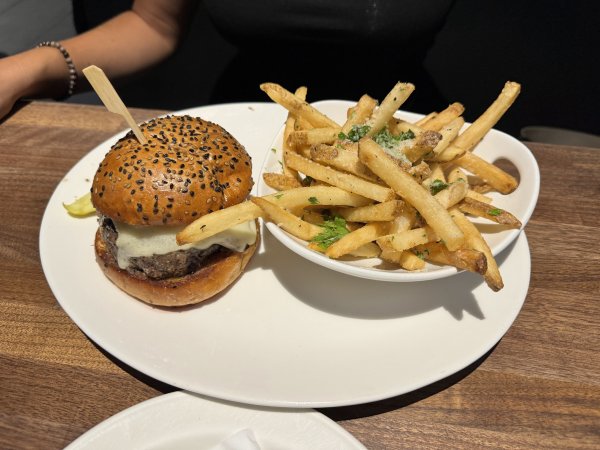 Yard House