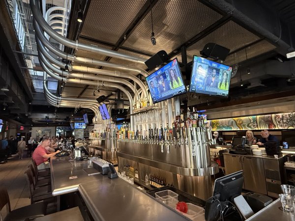 Yard House