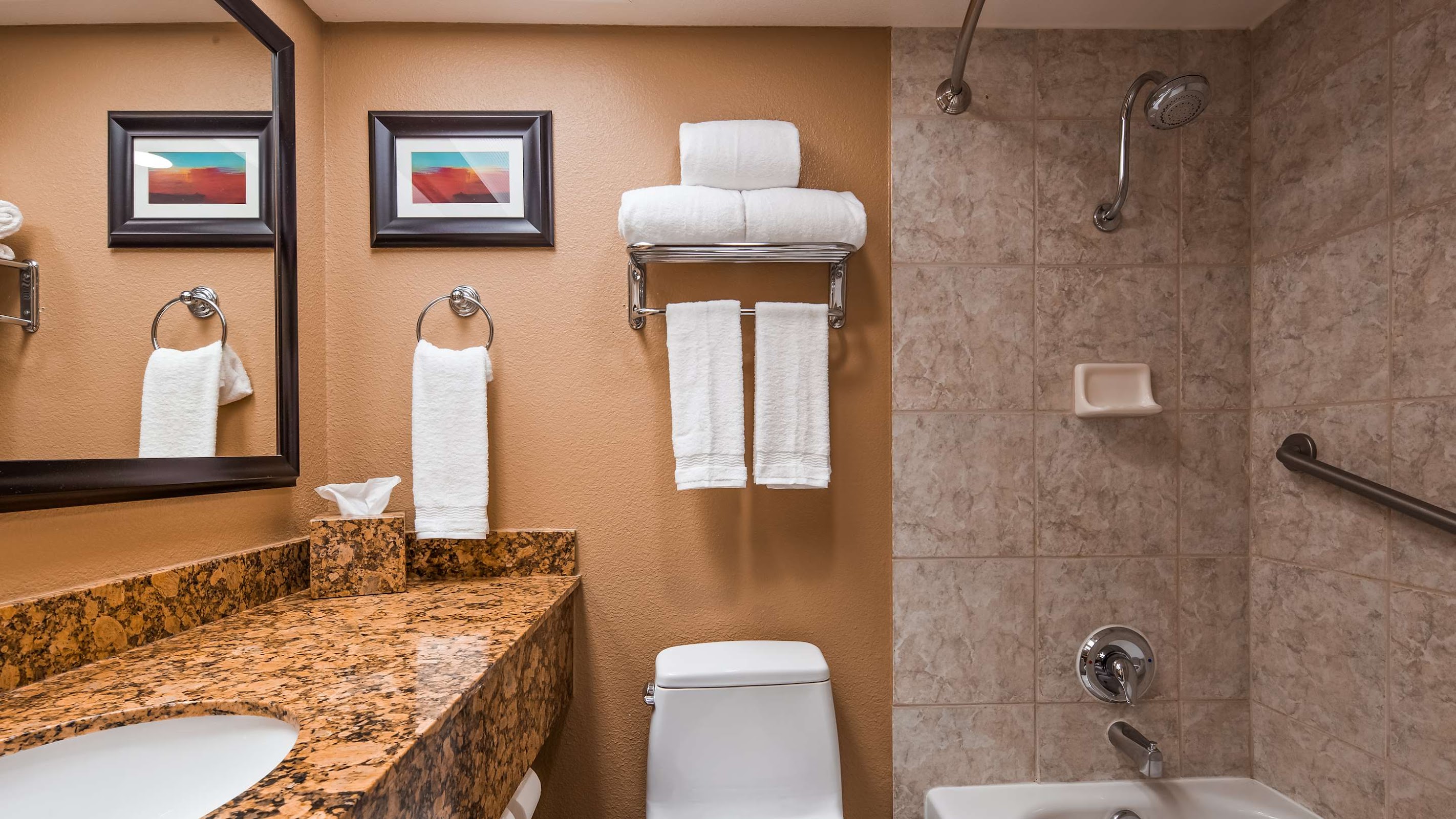 Best Western Plus Casino Royale–Center Strip
