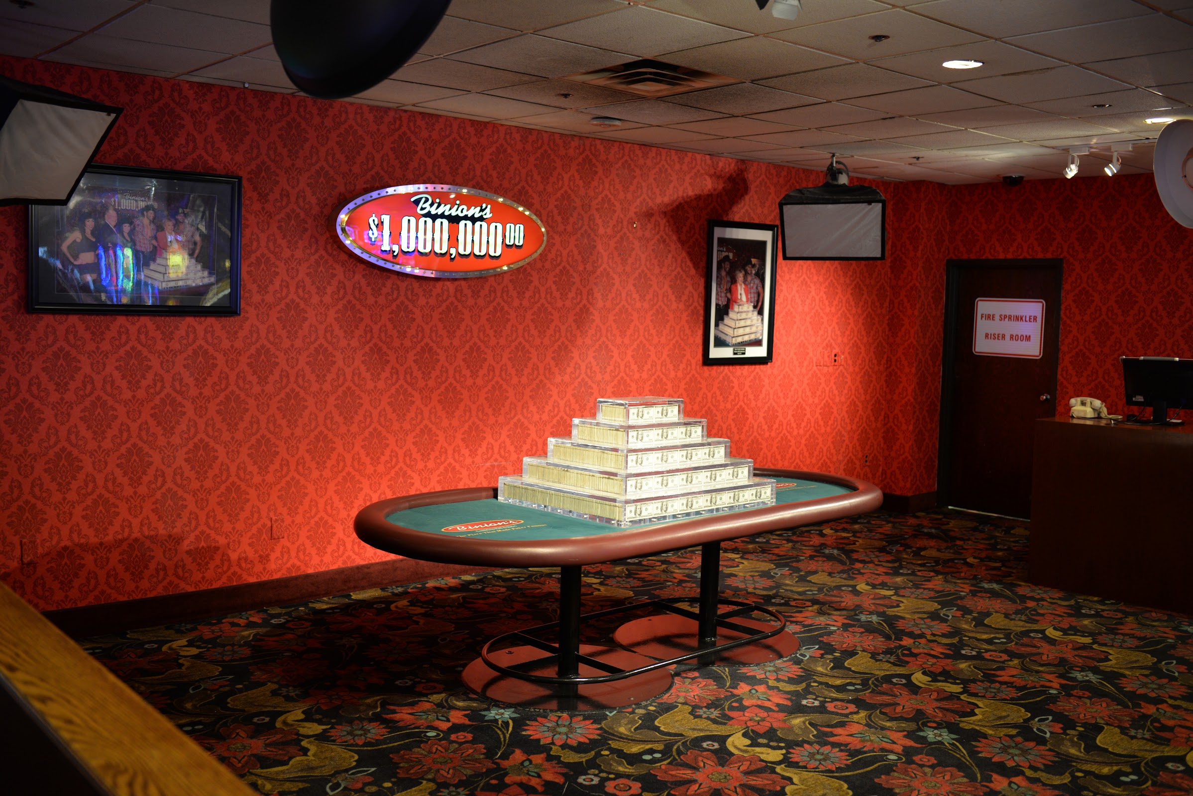 Binion's Gambling Hall & Hotel
