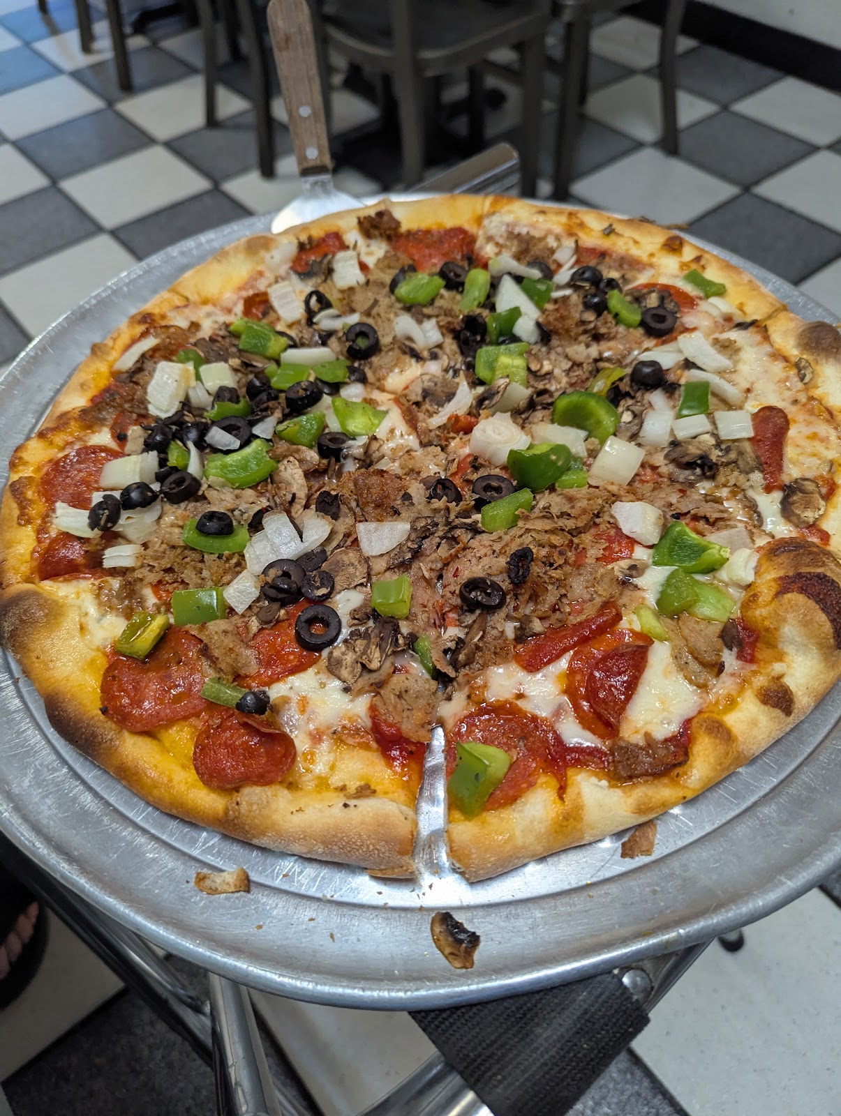 Broadway Pizzeria