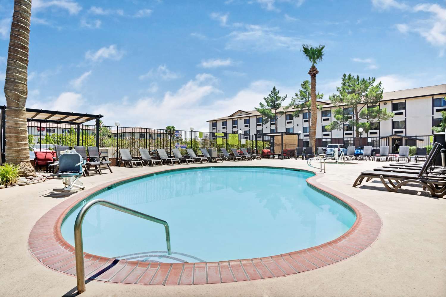 Ellis Island Casino & Hotel