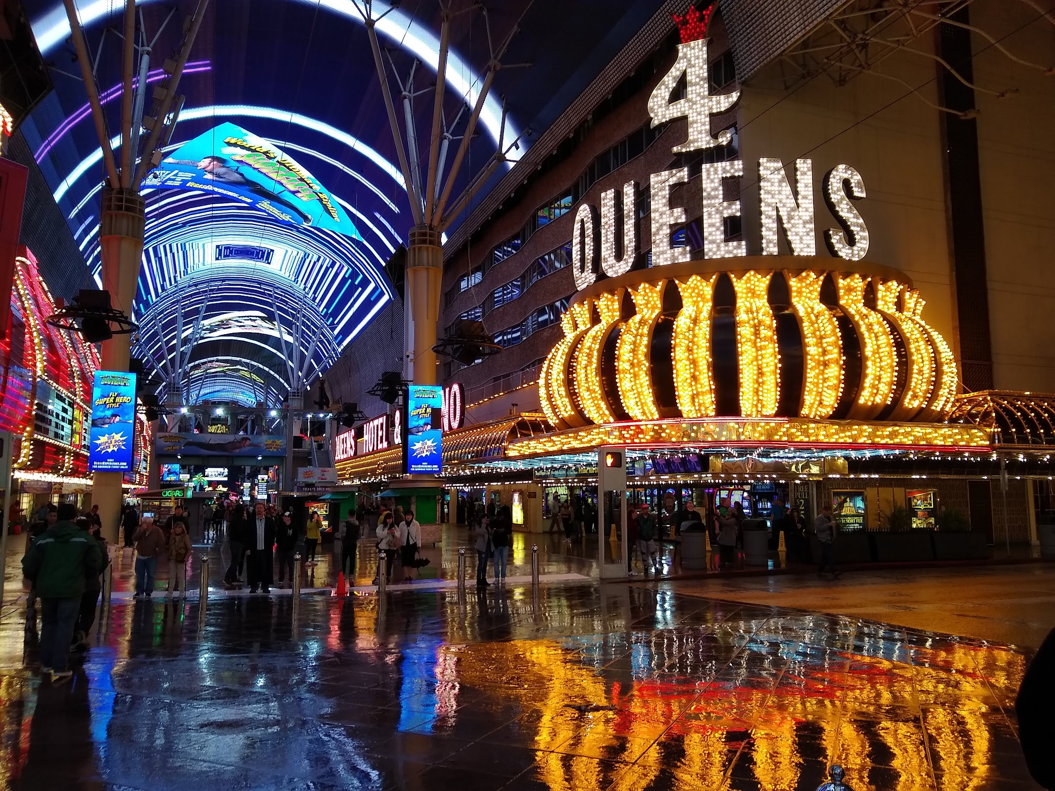 Four Queens Hotel & Casino