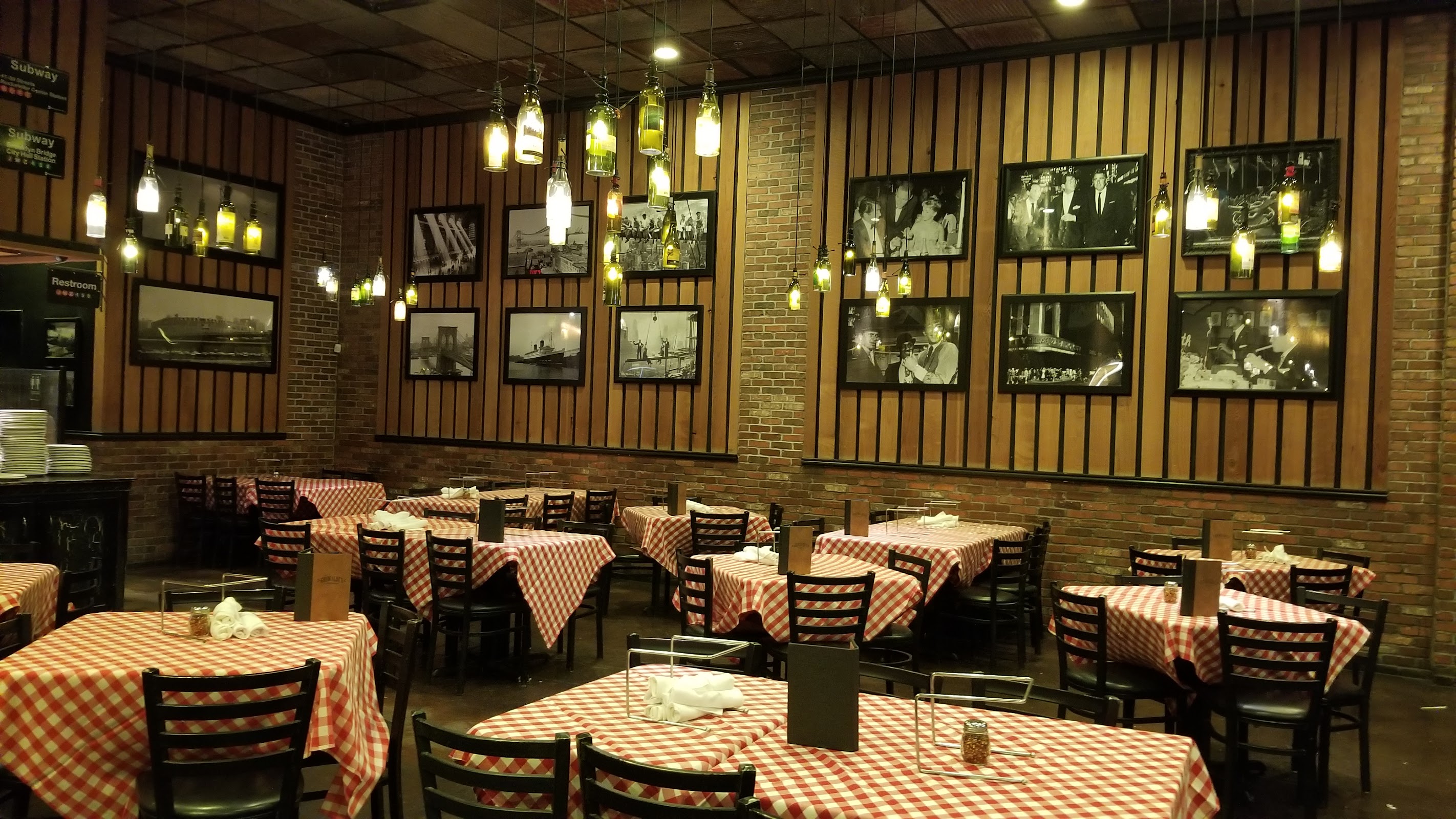 Grimaldi's Pizzeria