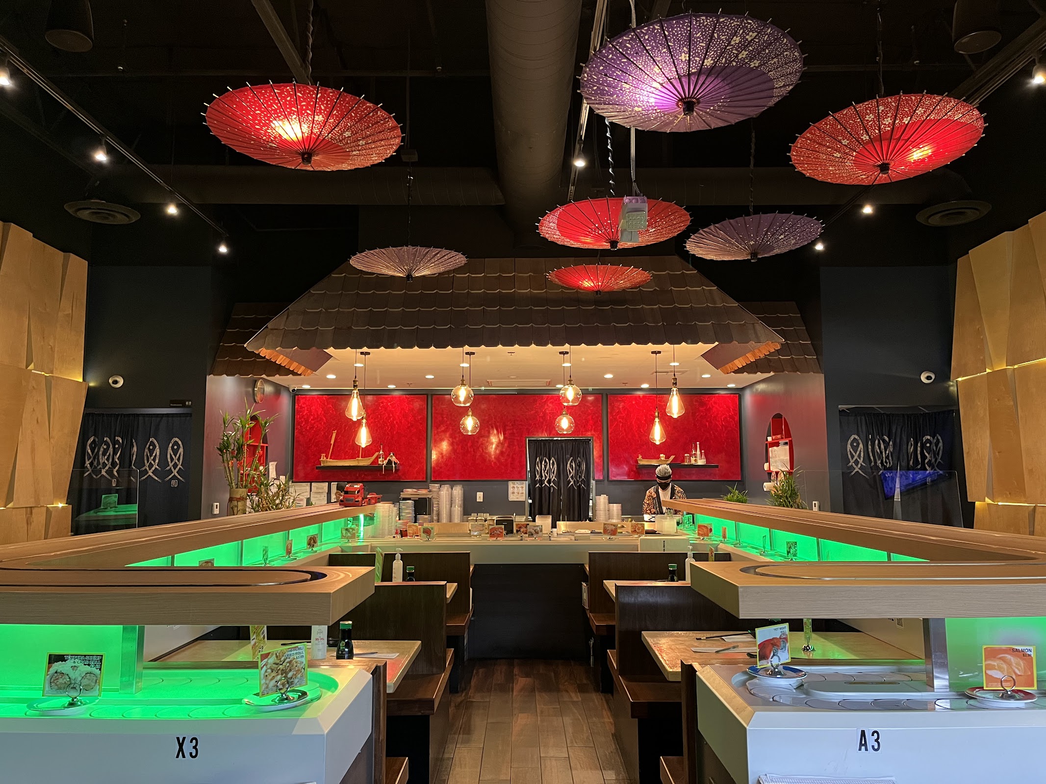 KAIZEN REVOLVING SUSHI