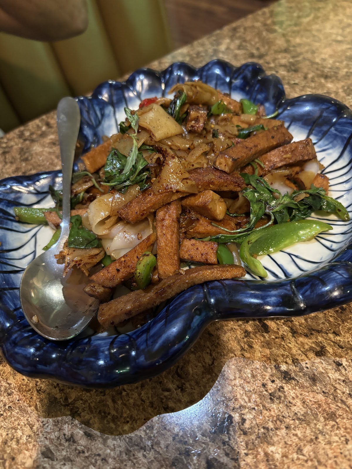 Komol Restaurant