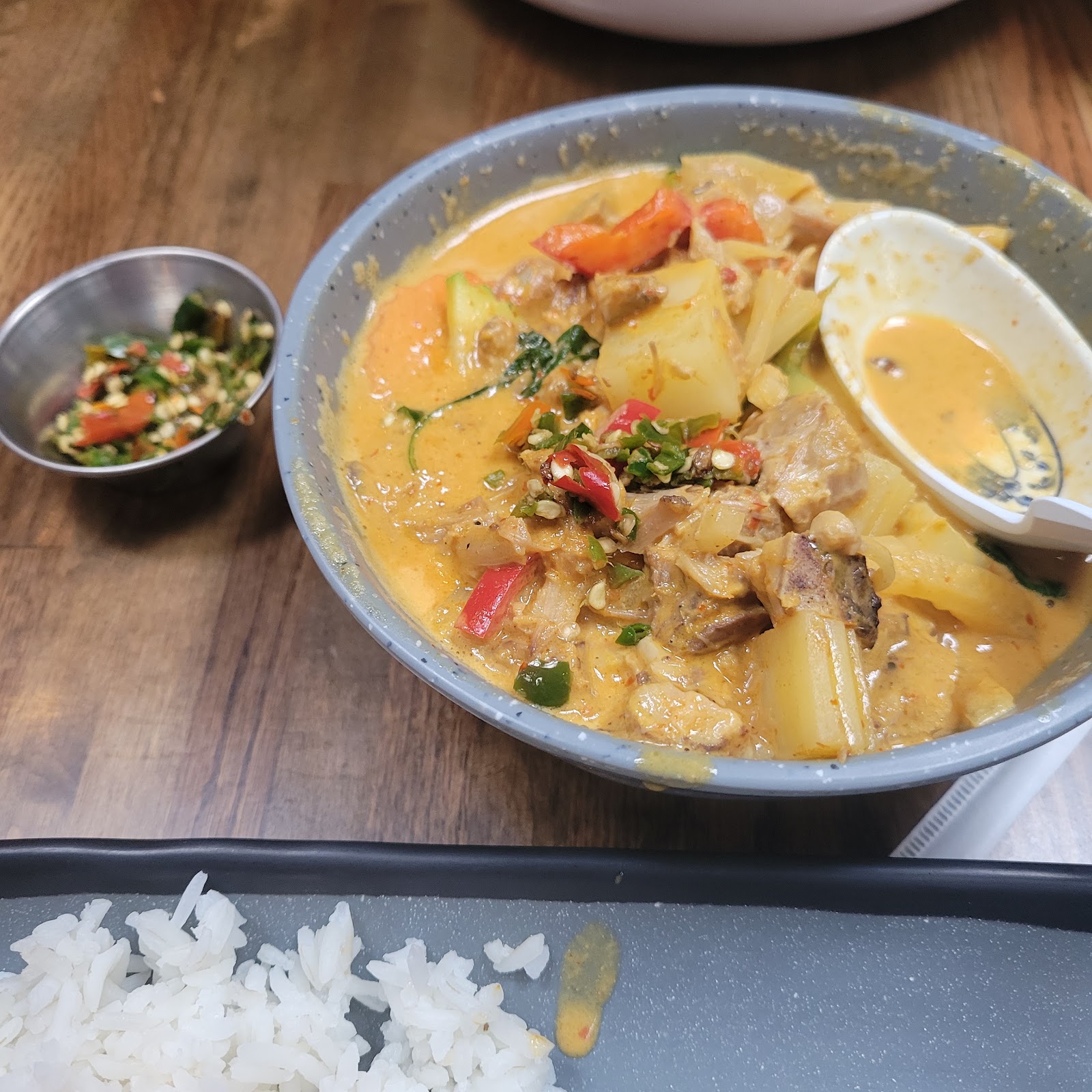 Le Thai