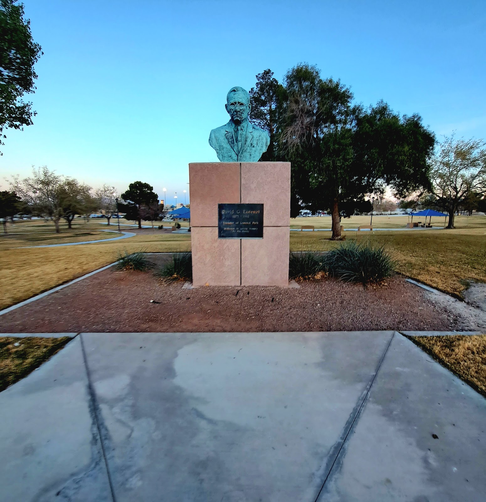 Lorenzi Park