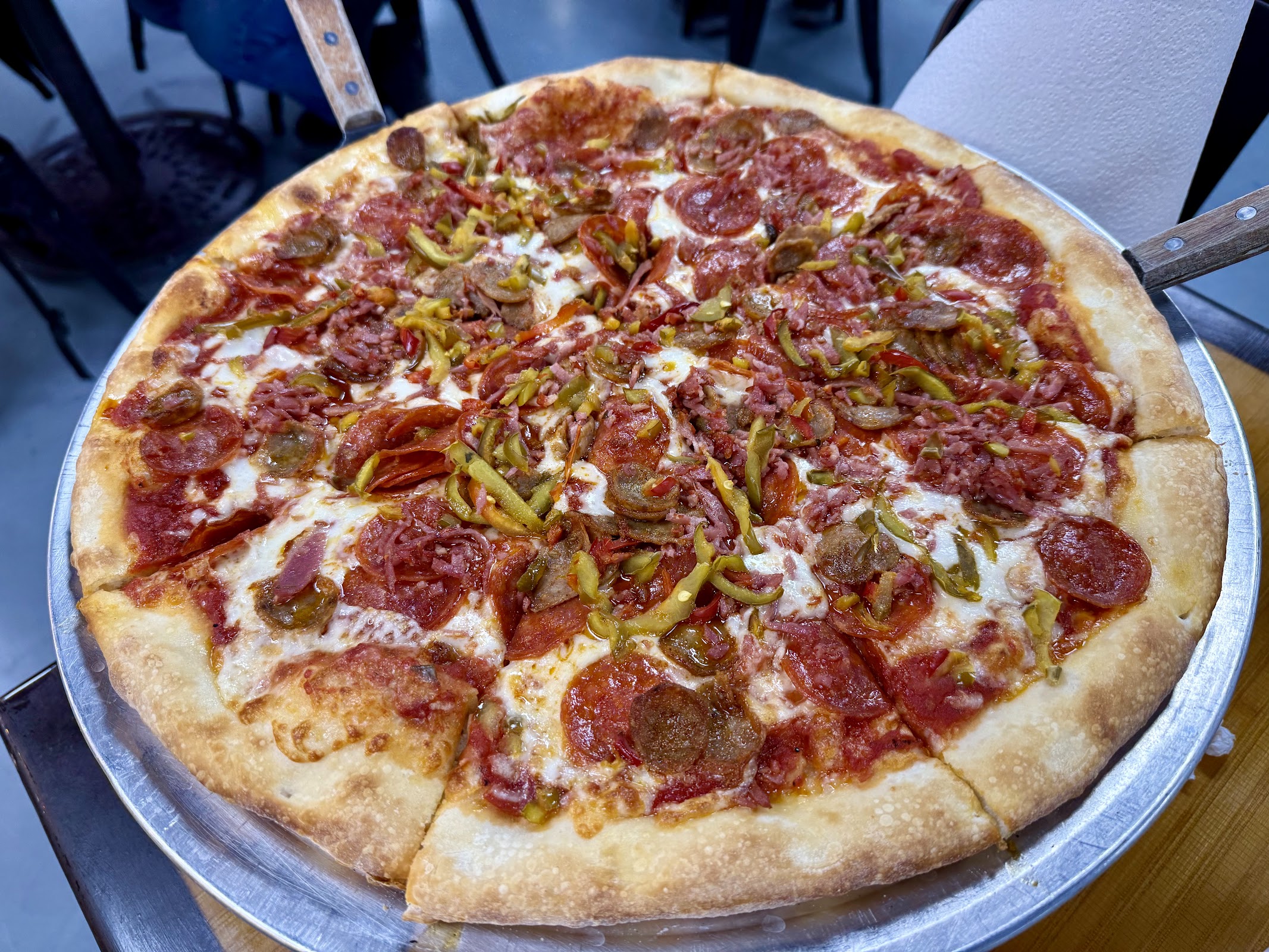 Lucino’s Pizza