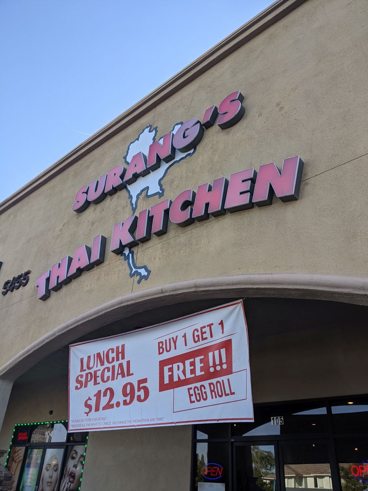 Mama Surang Thai Kitchen