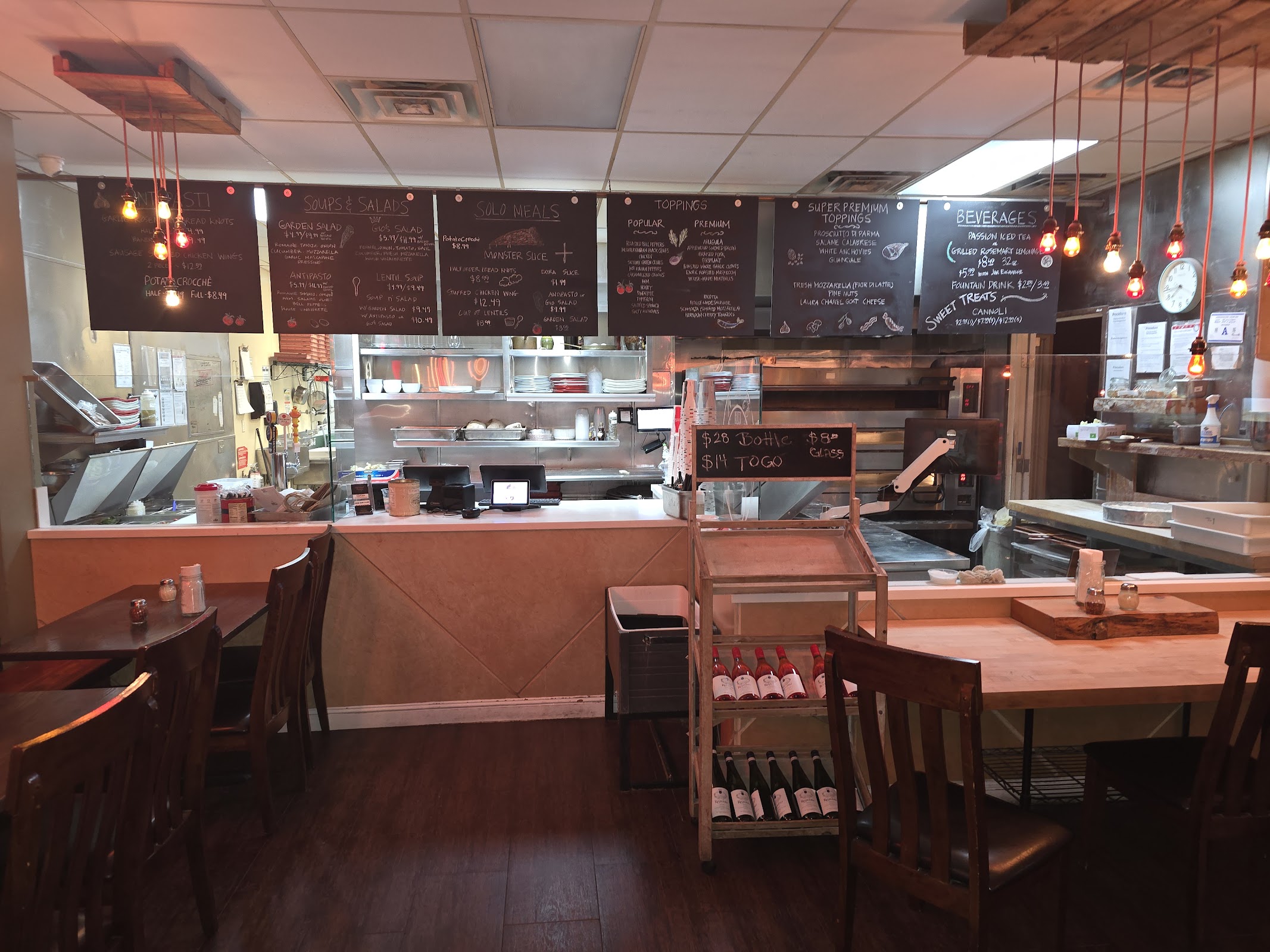 Old School Pizzeria
