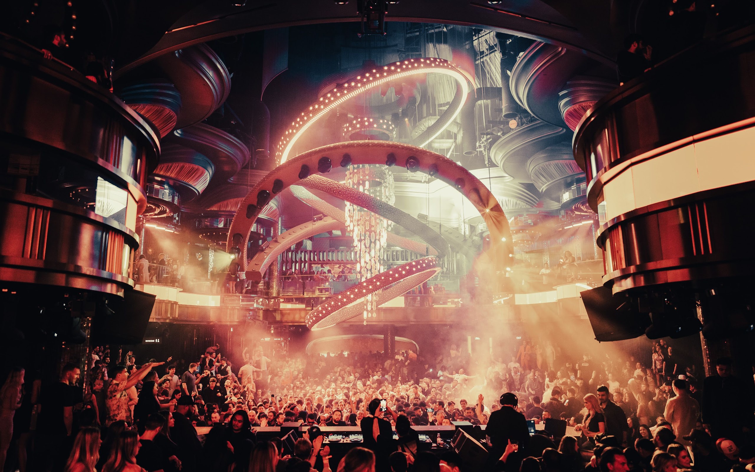 OMNIA