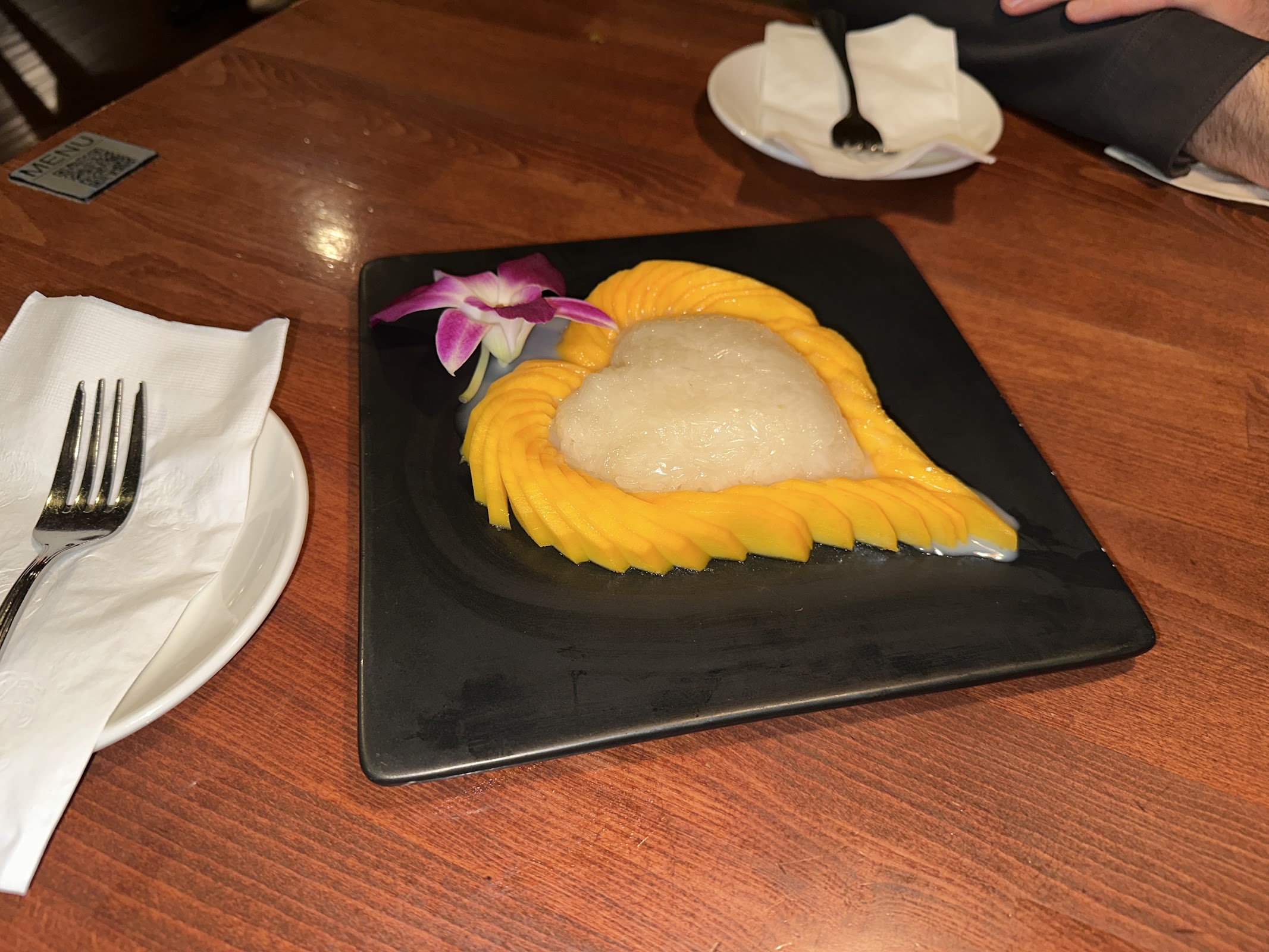 Pin Kaow Thai Restaurant Rainbow