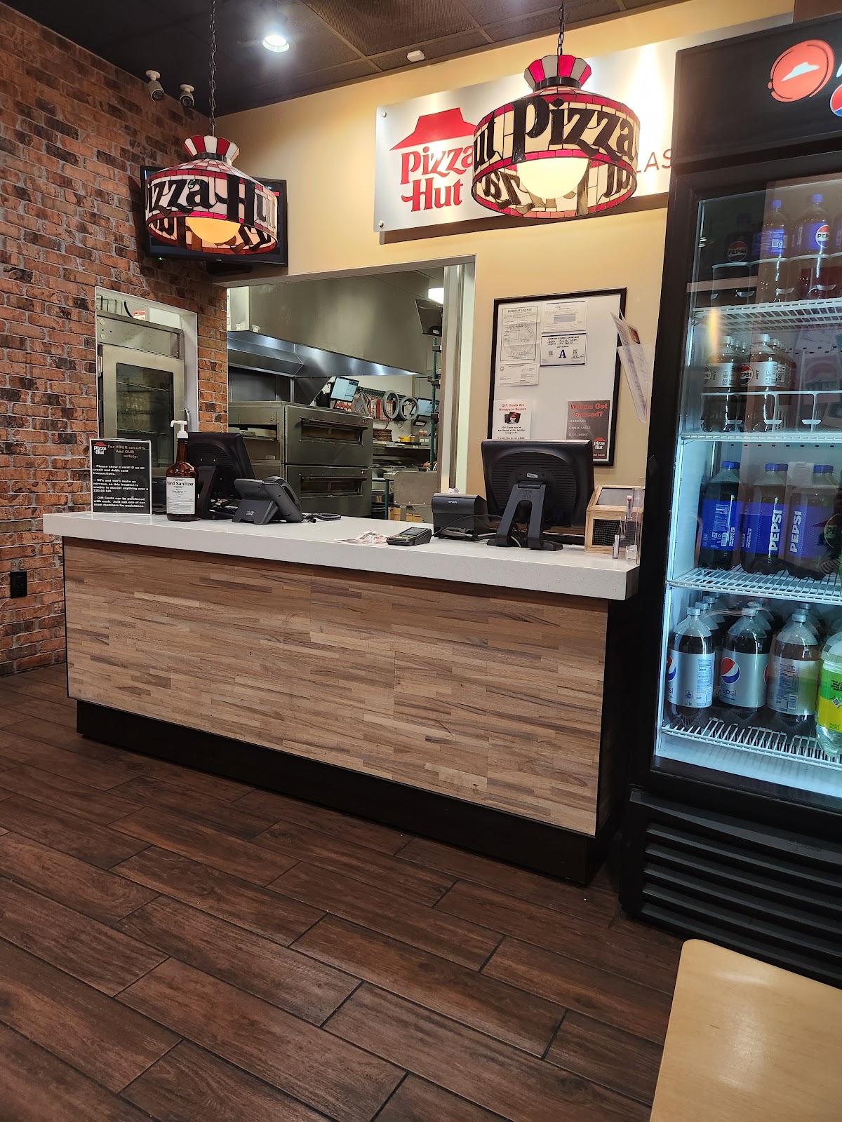 Pizza Hut