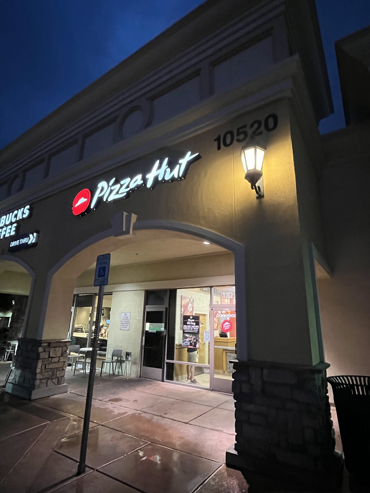 Pizza Hut