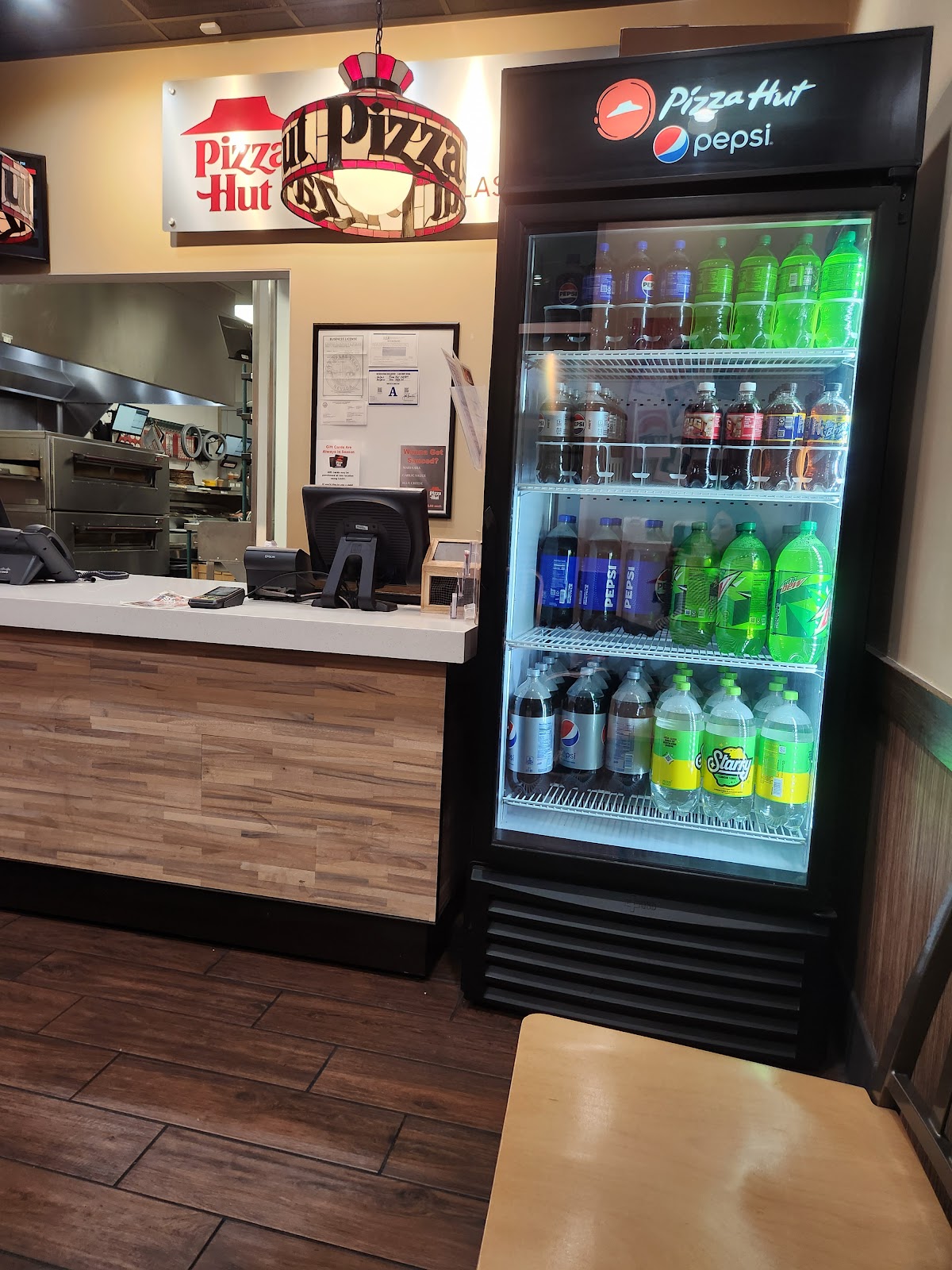 Pizza Hut