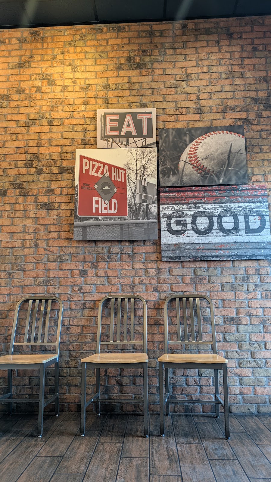 Pizza Hut