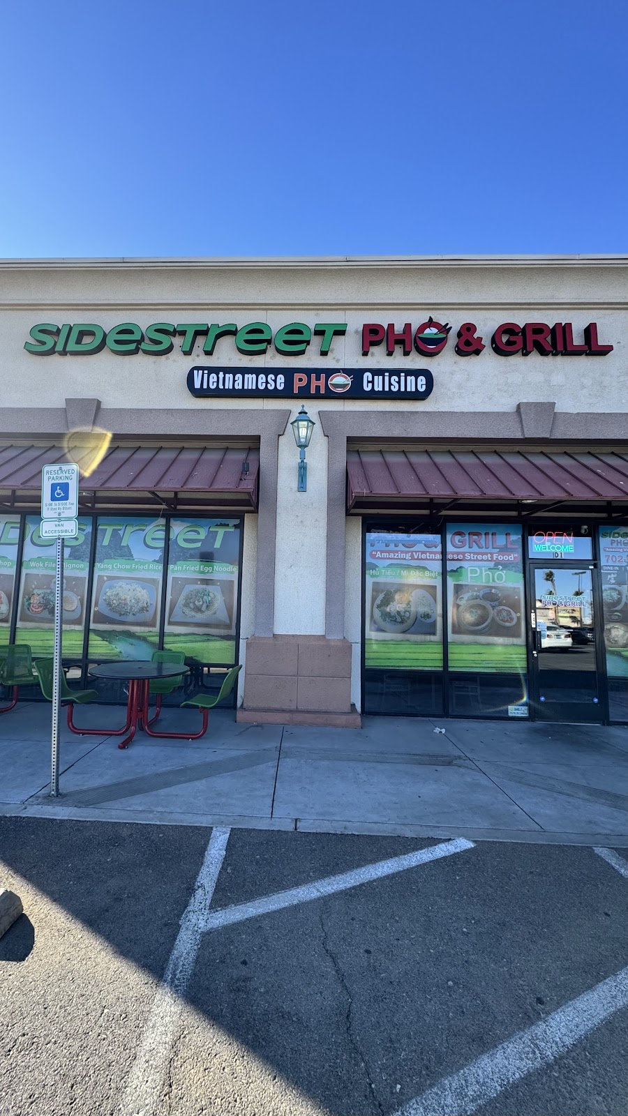 Sidestreet Pho & Grill